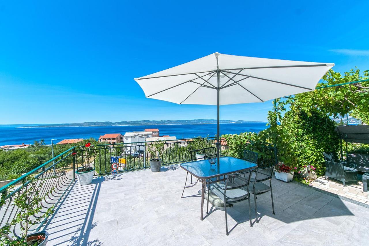 Apartments With A Parking Space Brela, Makarska - 16603 외부 사진